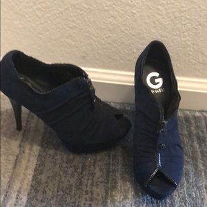 Guess heels